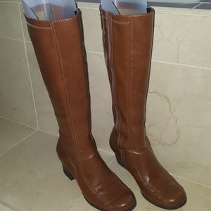 Aerosoles boots sz 7.5